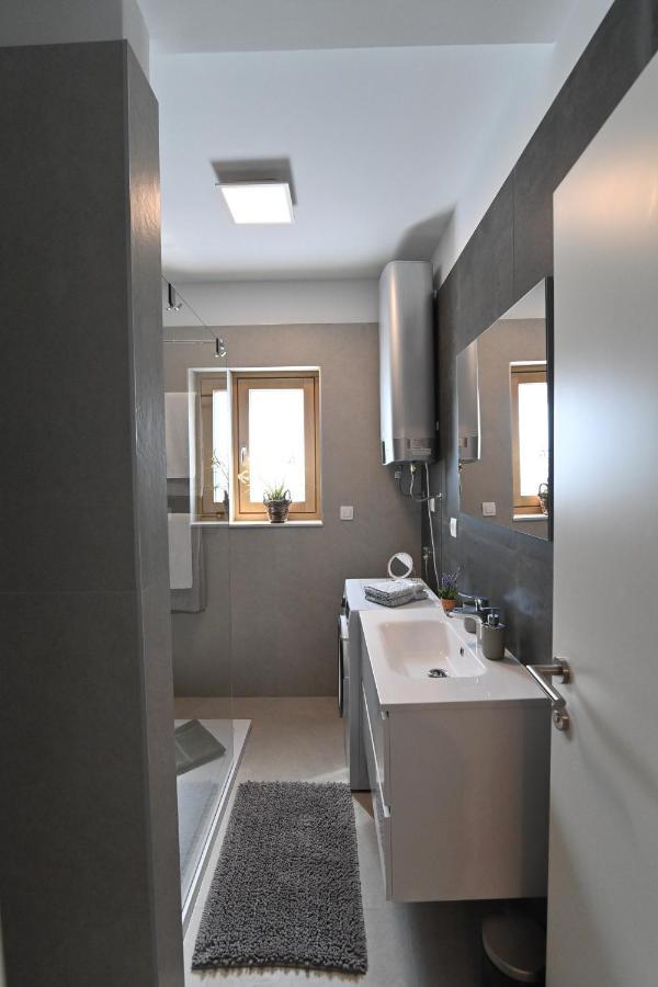 Sea View Deluxe Apartment Fiume Kültér fotó